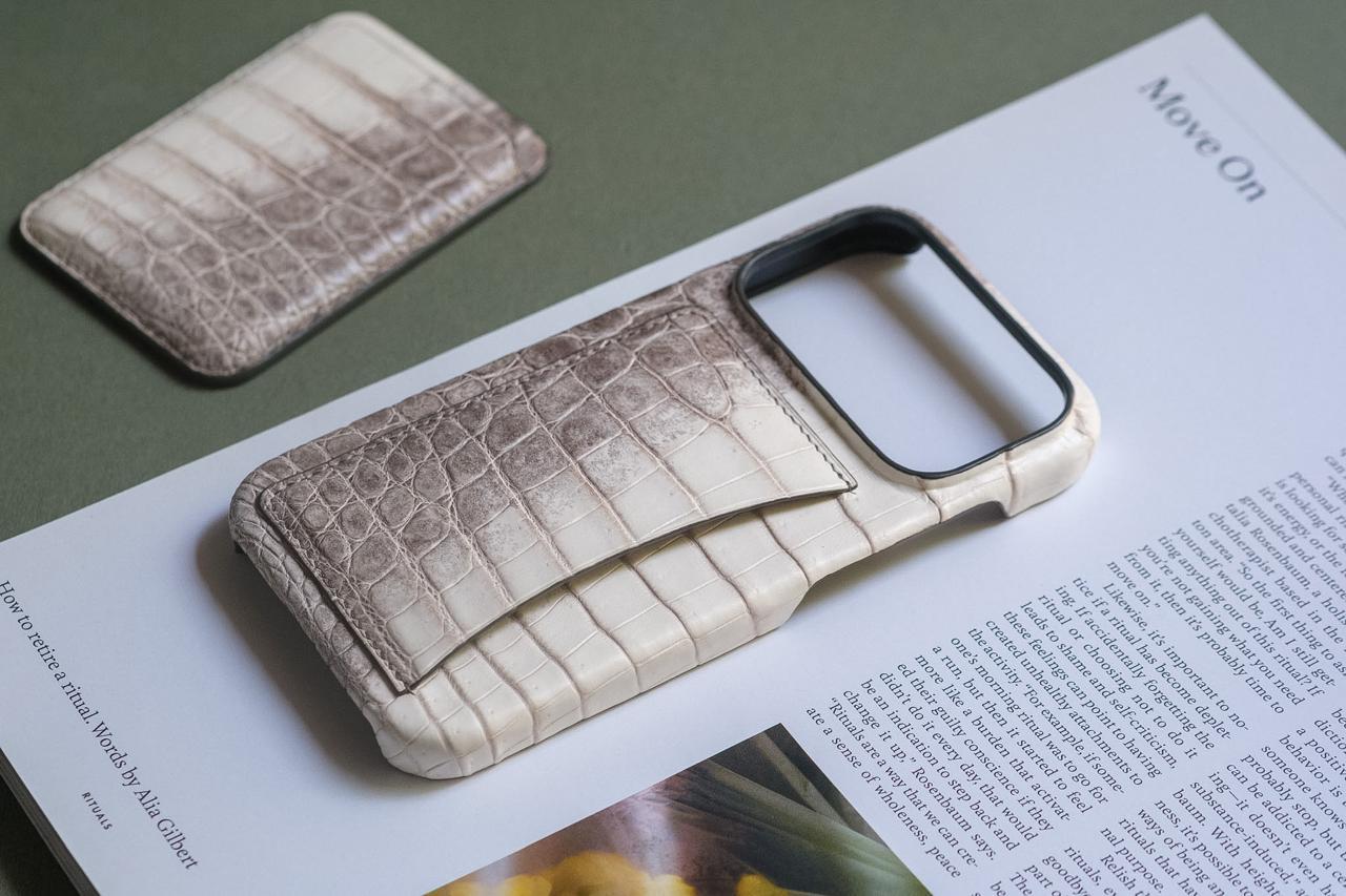 ‏IPhone Case
